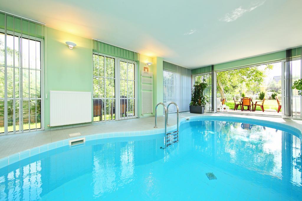 Balazs Villa バラトンフレド エクステリア 写真