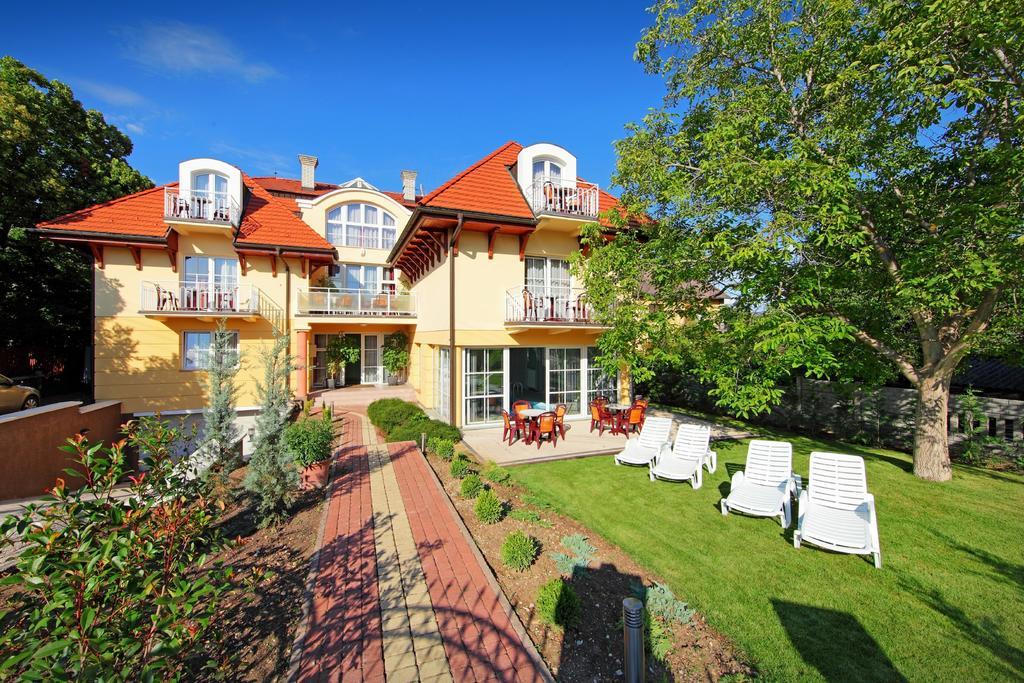 Balazs Villa バラトンフレド エクステリア 写真