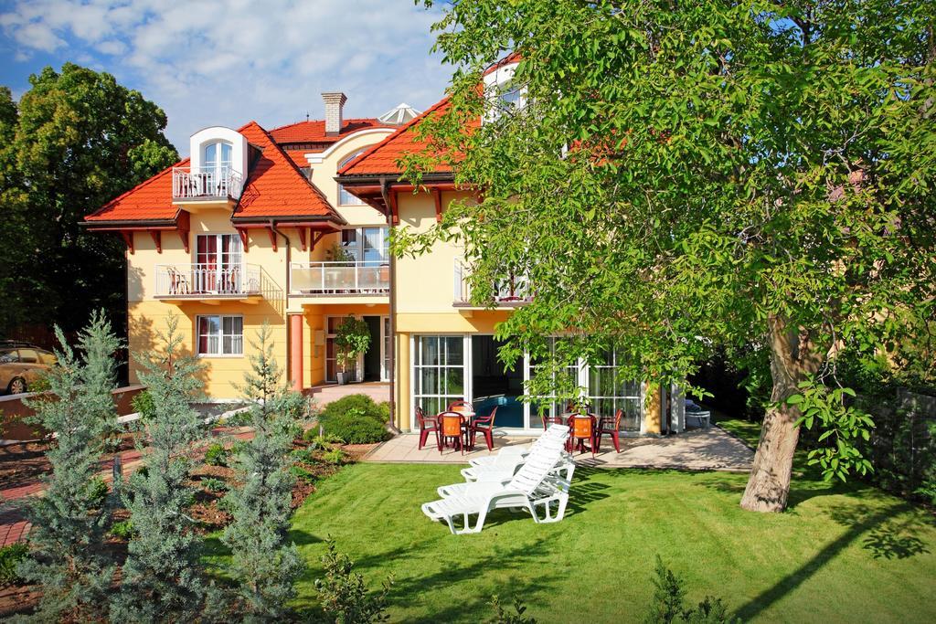 Balazs Villa バラトンフレド エクステリア 写真